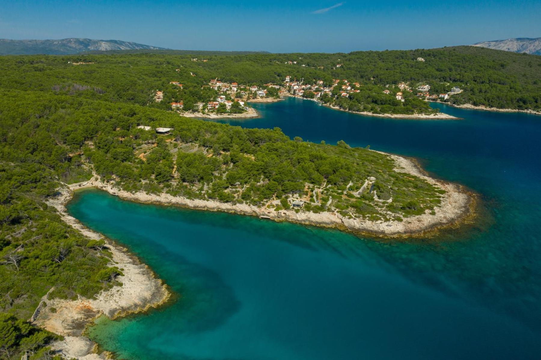 Plage Cachee - Glamping Vrboska Exterior photo