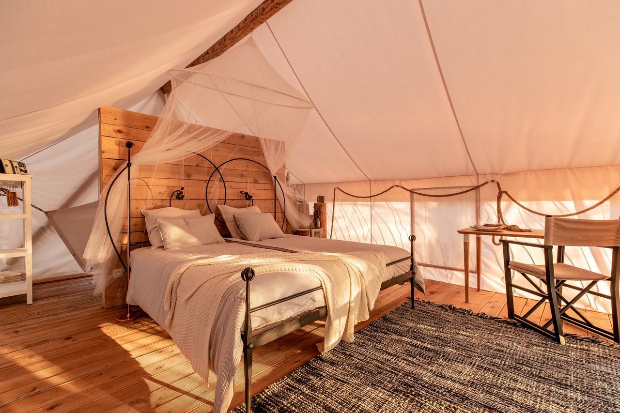 Plage Cachee - Glamping Vrboska Exterior photo