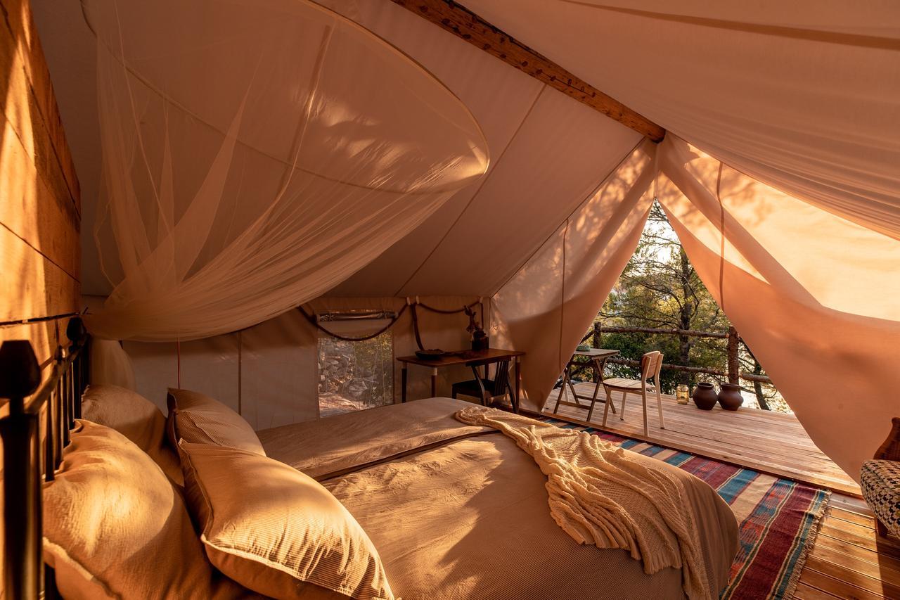 Plage Cachee - Glamping Vrboska Exterior photo