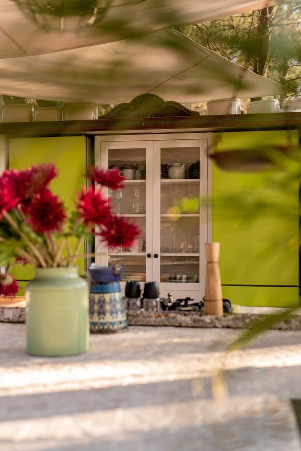 Plage Cachee - Glamping Vrboska Exterior photo