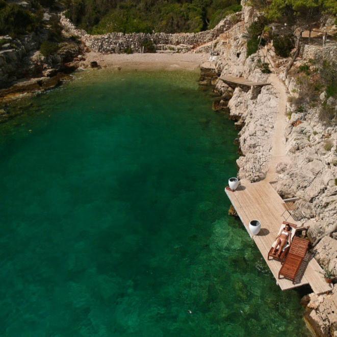Plage Cachee - Glamping Vrboska Exterior photo