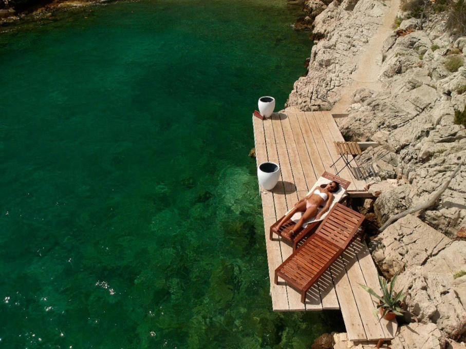 Plage Cachee - Glamping Vrboska Exterior photo